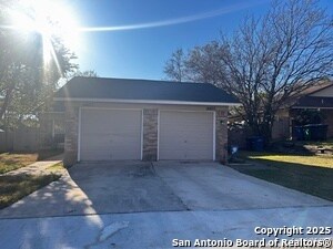 14422 Watermill in San Antonio, TX - Building Photo