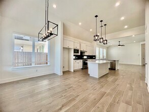10642 Blossom Bend Ln in Missouri City, TX - Building Photo - Building Photo