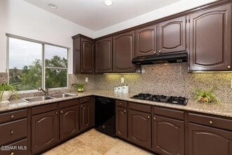 1988 Lookout Dr in Agoura Hills, CA - Building Photo - Building Photo