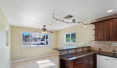 410 E Waverly St in Tucson, AZ - Building Photo - Building Photo