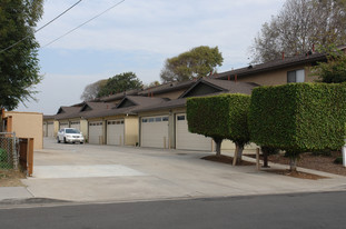 Elm Avenue Townhomes