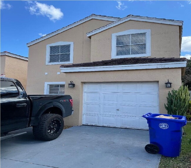 6198 Navajo Terrace