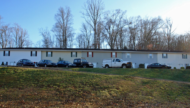 East Pea Ridge Mall Apartments in Huntington, WV - Building Photo - Building Photo