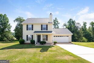 35 Summer Breeze Ct in Covington, GA - Building Photo