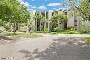 4200 Steamboat Bend in Ft. Myers, FL - Foto de edificio - Building Photo