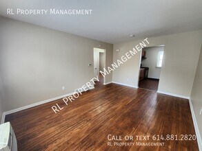 264 Broad Meadows Blvd-Unit -C in Columbus, OH - Foto de edificio - Building Photo