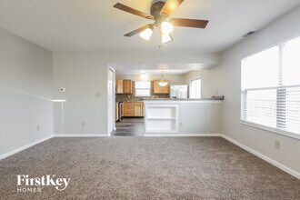 6243 Glen Flint Ct in Indianapolis, IN - Foto de edificio - Building Photo