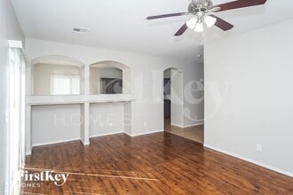 7486 Decoro St in Las Vegas, NV - Building Photo - Building Photo