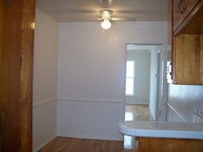 1466 S Sherbourne Dr in Los Angeles, CA - Building Photo - Building Photo