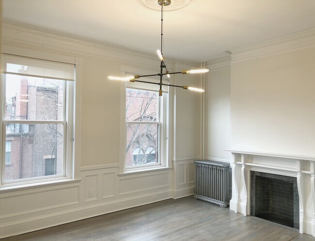 property at 1411 Washington St