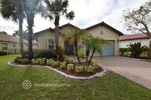 2116 Belcara Court in West Palm Beach, FL - Building Photo