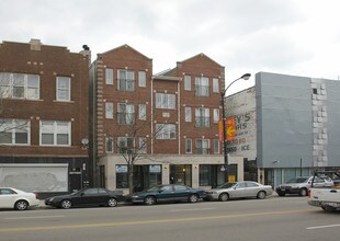 1446 W Chicago Ave in Chicago, IL - Building Photo - Building Photo