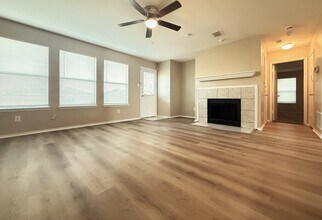 2237 Midbury Dr in Lancaster, TX - Building Photo - Building Photo