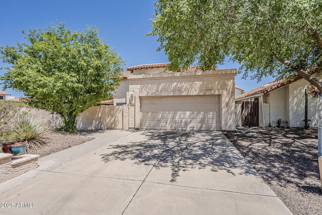 2325 S El Marino in Mesa, AZ - Building Photo - Building Photo