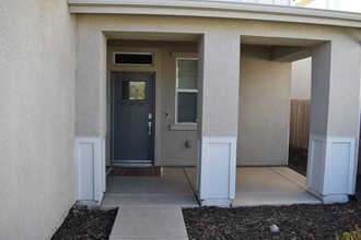 2455 Galiano Dr in Merced, CA - Building Photo - Building Photo