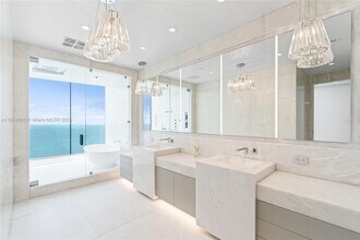 17975 Collins Ave in Sunny Isles Beach, FL - Building Photo - Building Photo