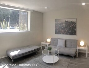 9025 W 3rd St in Los Angeles, CA - Building Photo - Building Photo