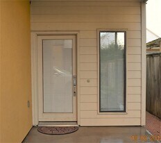 4338 Spencer St in Houston, TX - Building Photo