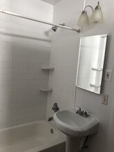 4135 Roland Ave, Unit 2A in Baltimore, MD - Building Photo - Building Photo