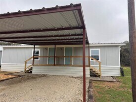 5345 Brown Ln in Fort Worth, TX - Building Photo