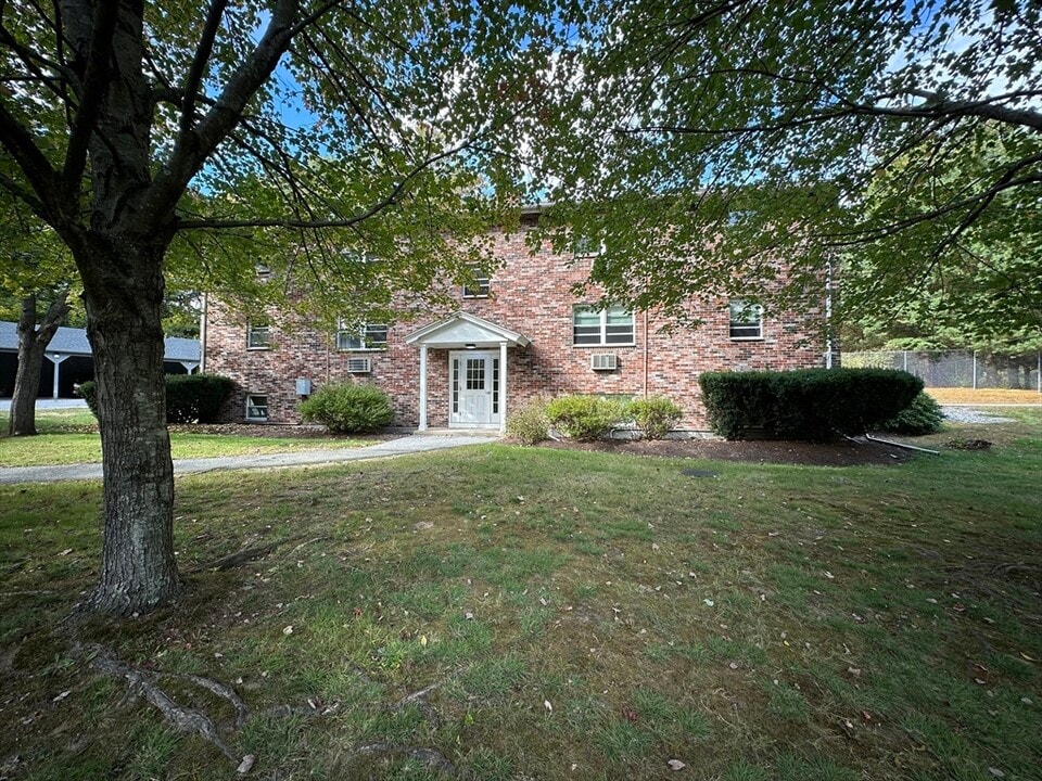 85 Hosmer St in Acton, MA - Building Photo