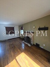2216 Chalfant St in Pittsburgh, PA - Building Photo - Building Photo