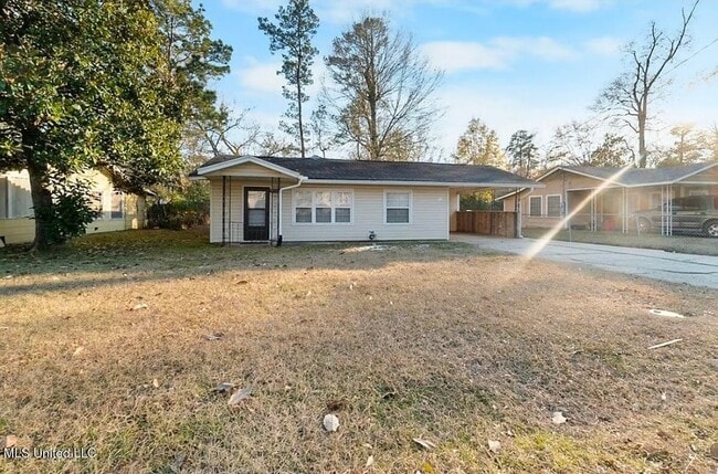 property at 906 Quinn St