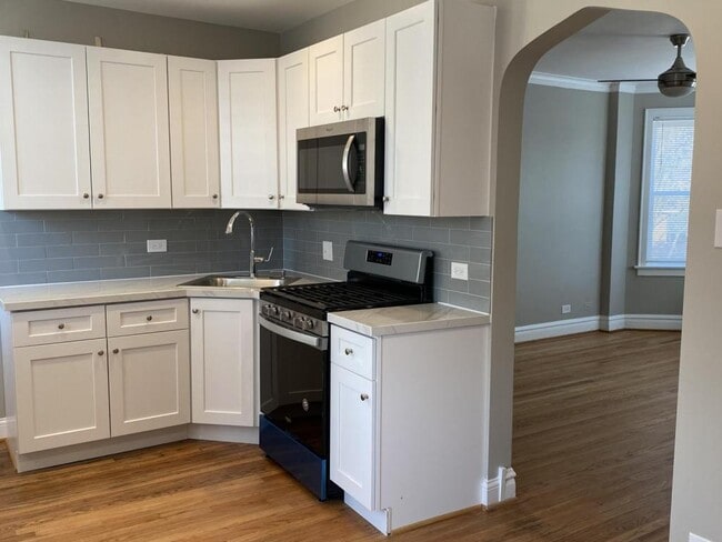 property at 3357 W 61st Pl