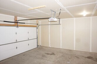 1337 5th St NW in West Fargo, ND - Building Photo - Building Photo