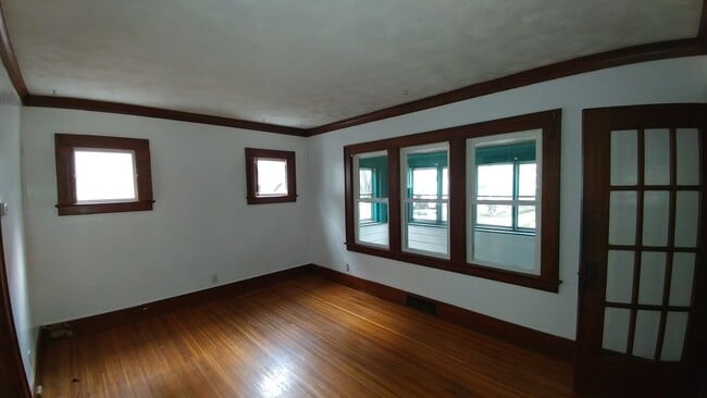 72-74-74 Kron St in Rochester, NY - Building Photo - Building Photo