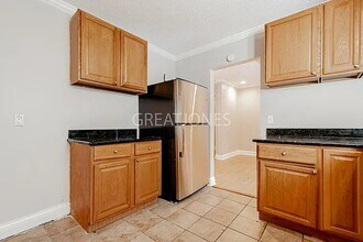 3319 Pine Belt Rd in Columbia, SC - Foto de edificio - Building Photo