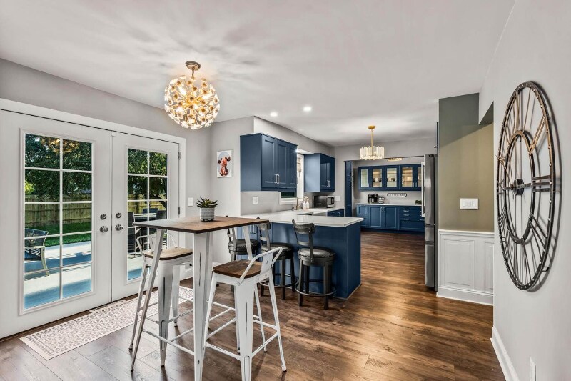 421 W Lloyd St in Milwaukee, WI - Building Photo