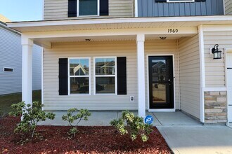 1960 Barnhart Dr in Sumter, SC - Building Photo - Building Photo