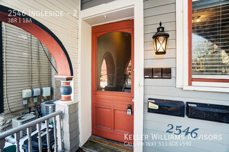 2546 Ingleside Ave in Cincinnati, OH - Building Photo - Building Photo