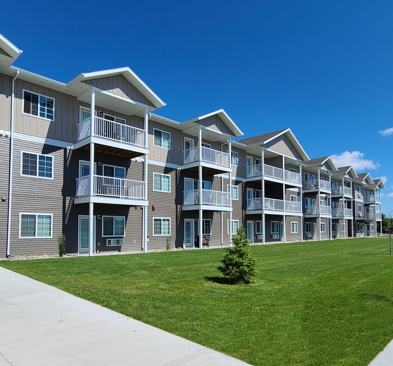 Rivers Bend Apartment Homes in Thief River Falls, MN - Foto de edificio