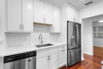 3623 Chelsea St in Orlando, FL - Building Photo - Building Photo