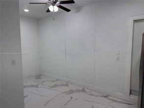 15130 SW 17th Ln in Miami, FL - Building Photo - Building Photo