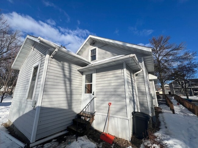 126 N 4th Ave in Wausau, WI - Building Photo - Building Photo