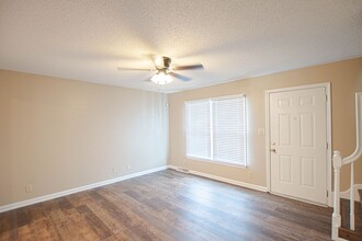 187 Old Farmers Rd in Clarksville, TN - Building Photo - Building Photo
