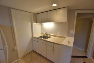 909 Maplewood Ave in Takoma Park, MD - Building Photo - Building Photo