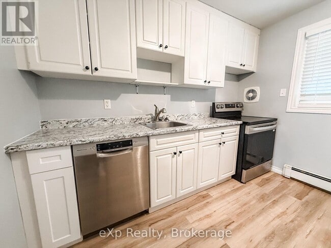 property at 342 Kiwanis Park Dr