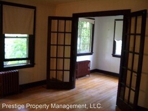 3379 Morrison Ave in Cincinnati, OH - Building Photo - Building Photo