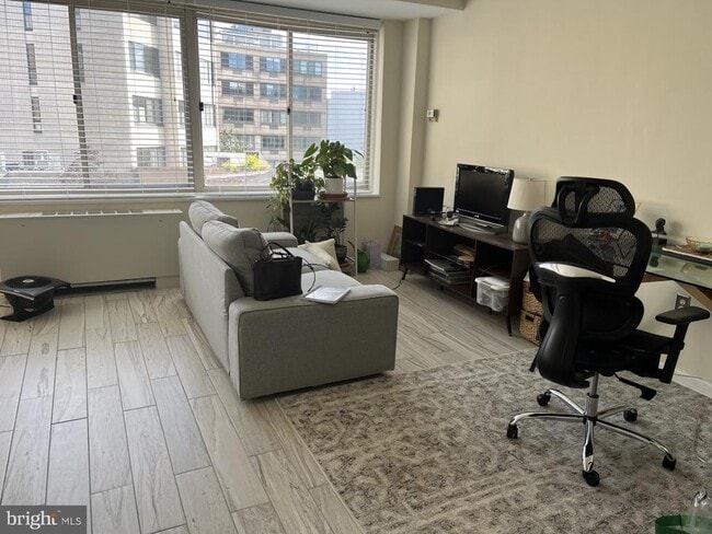 property at 922 24th St NW