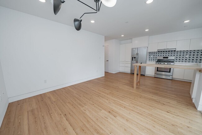 848 32nd St in Oakland, CA - Building Photo - Building Photo