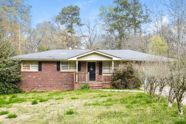 property at 43 Pool Cir