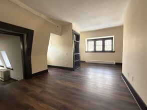 79 Pine St in Rutland, VT - Building Photo - Building Photo