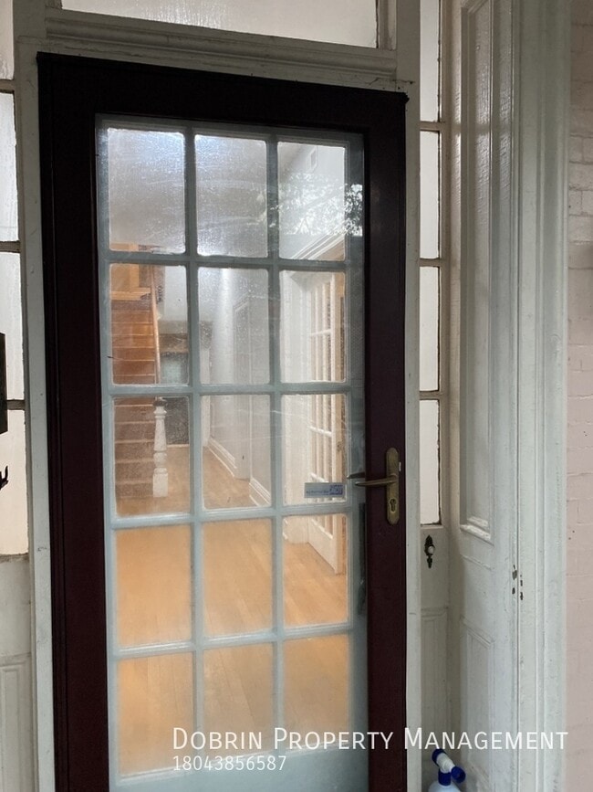property at 507 W Marshall St
