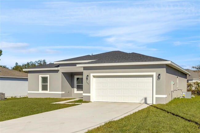 605 Amazon Ct in Poinciana, FL - Building Photo - Building Photo