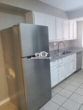 10336 Durness Dr in St. Louis, MO - Building Photo - Building Photo