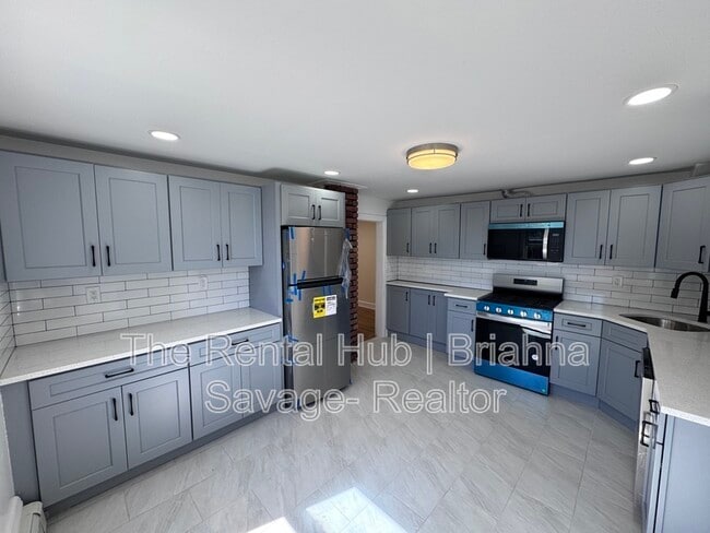 630 Valley Ave in Yonkers, NY - Building Photo - Building Photo
